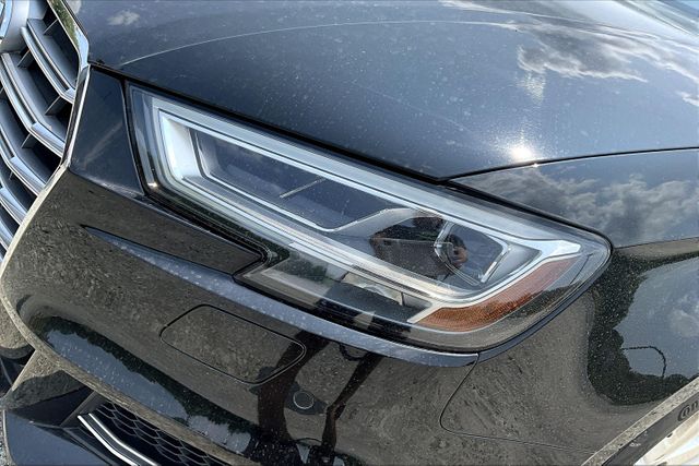 Vehicle image 28 of 33