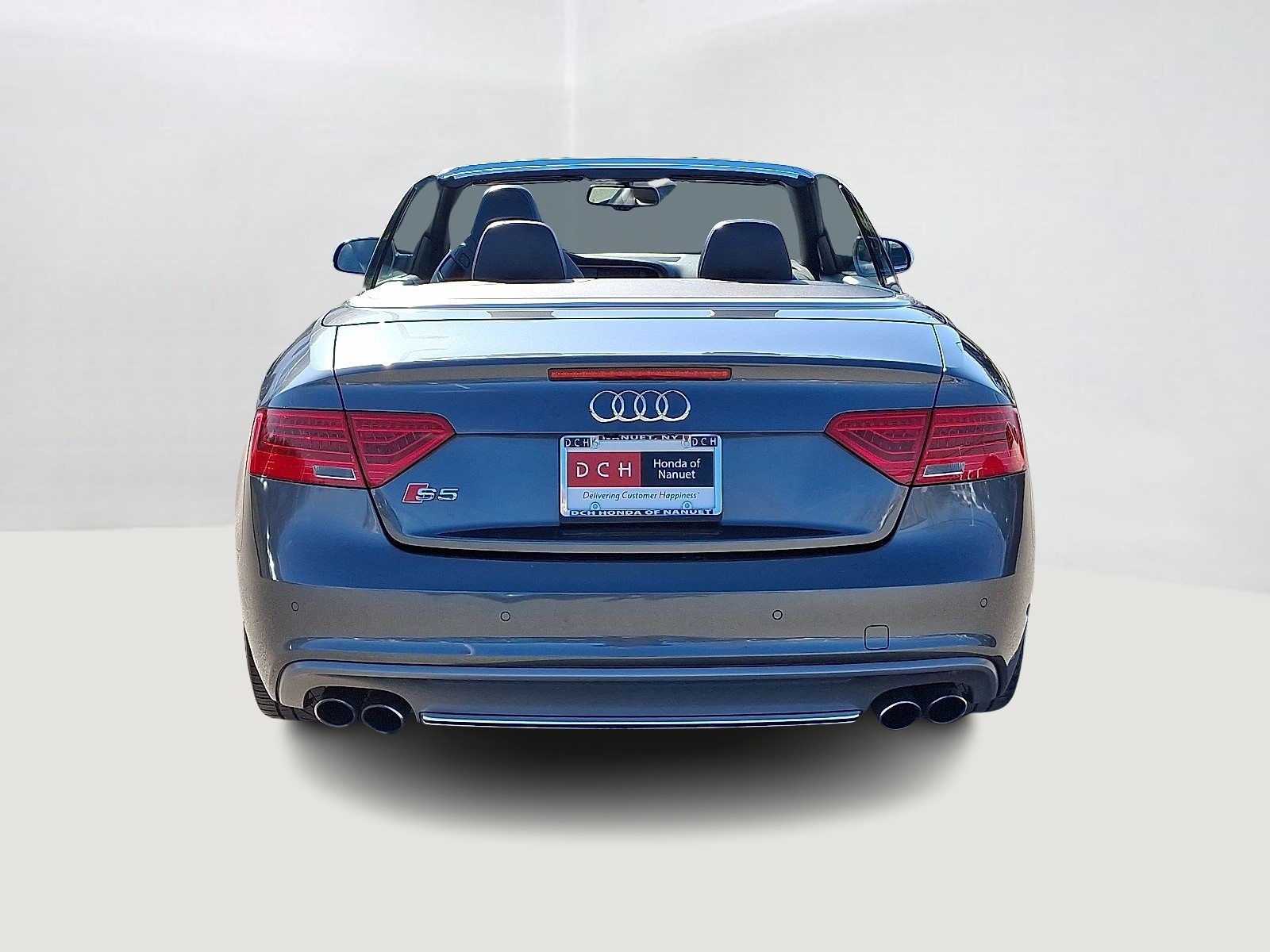Vehicle image 6 of 28