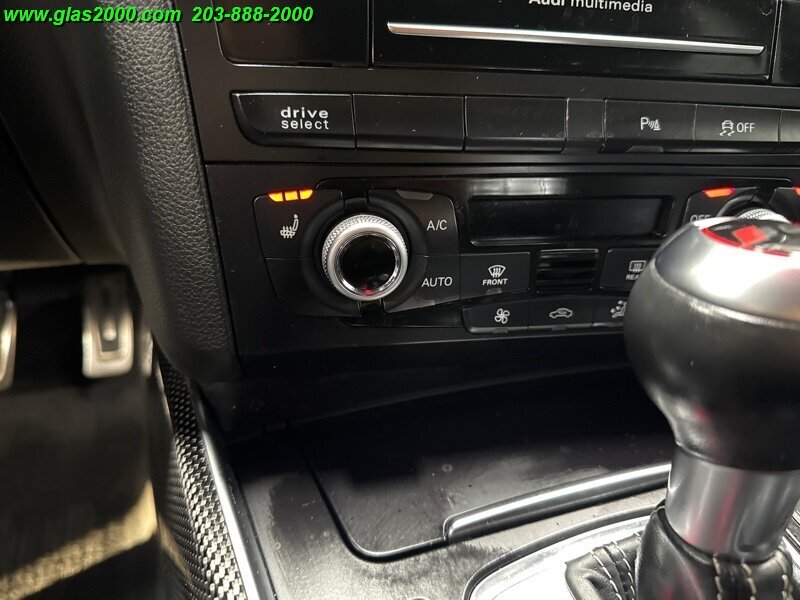Vehicle image 43 of 86