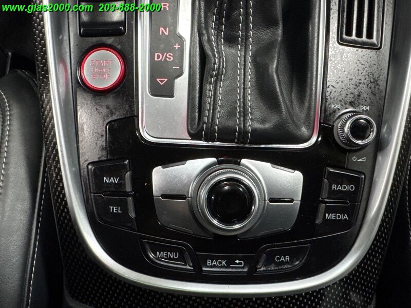Vehicle image 46 of 86