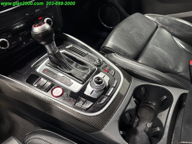 Vehicle image 35 of 86