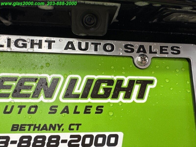 Vehicle image 47 of 86