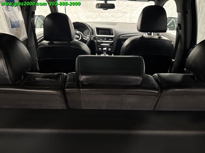 Vehicle image 39 of 86