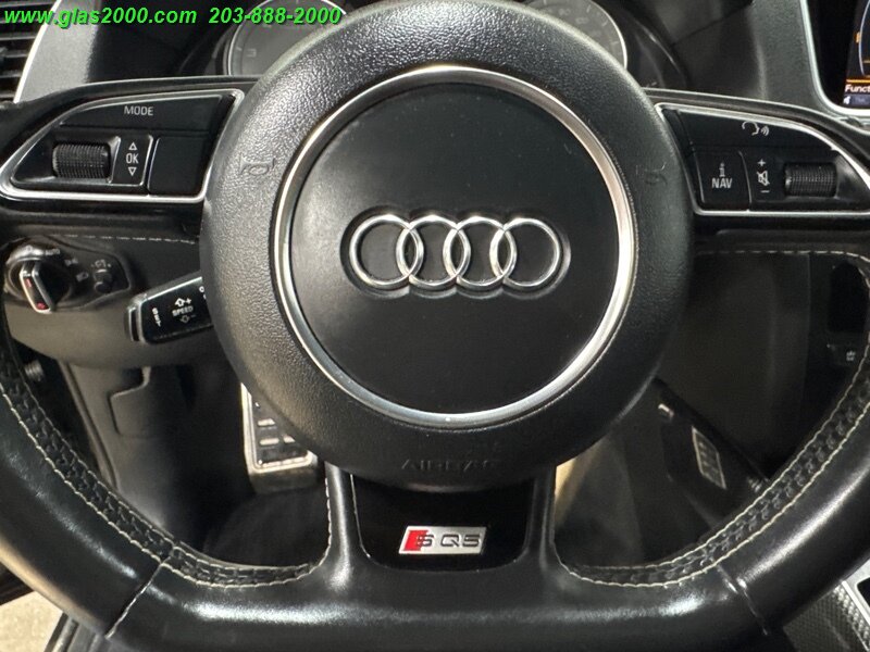 Vehicle image 76 of 86