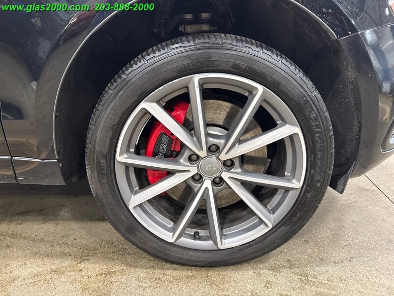 Vehicle image 85 of 86