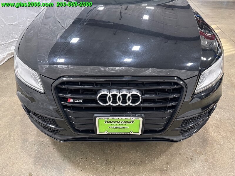 Vehicle image 6 of 86