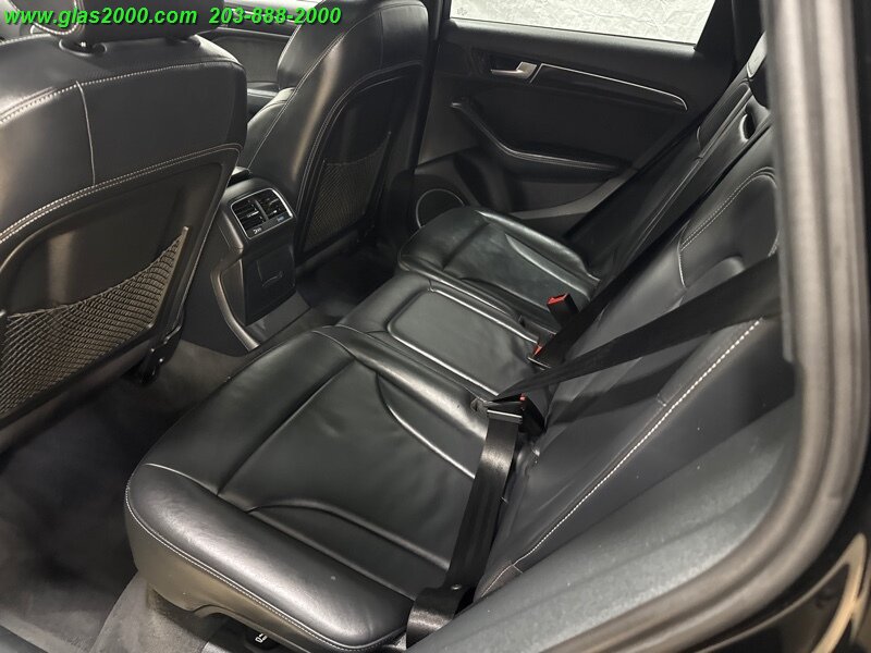 Vehicle image 57 of 86