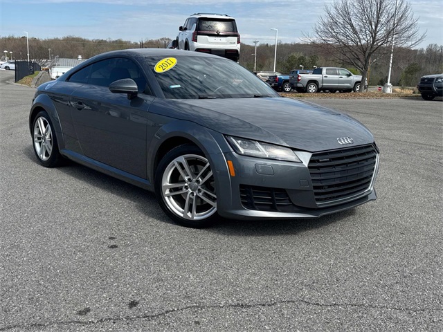 Vehicle image 5 of 33