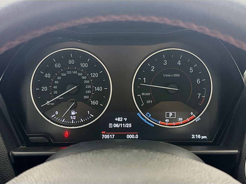 Vehicle image 10 of 26