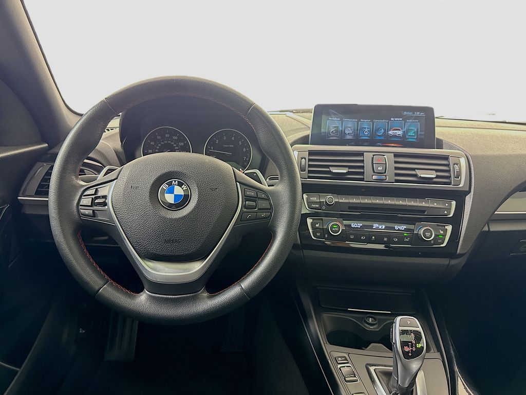 Vehicle image 19 of 26