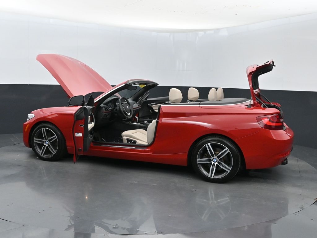 Vehicle image 24 of 50