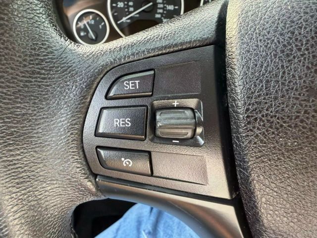 Vehicle image 24 of 27
