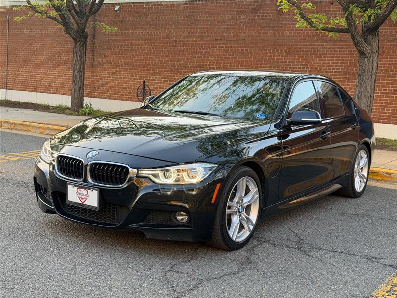 2017 BMW 3 Series 330e iPerformance Image 1 of 49