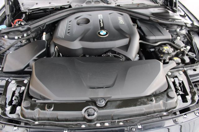 Vehicle image 57 of 59