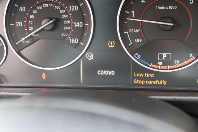 Vehicle image 27 of 59