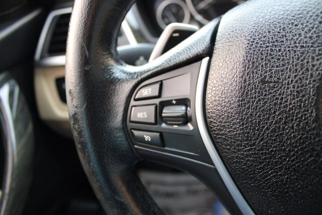 Vehicle image 16 of 59