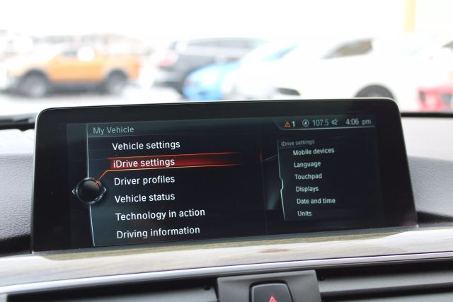 Vehicle image 41 of 59