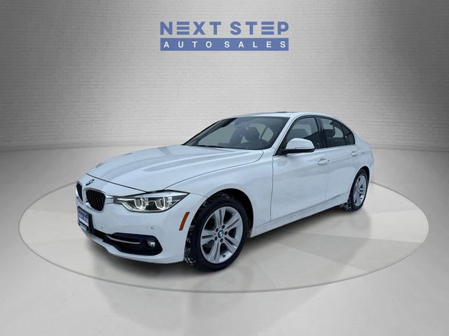 2017 BMW 3 Series 330i xDrive Image 1 of 33