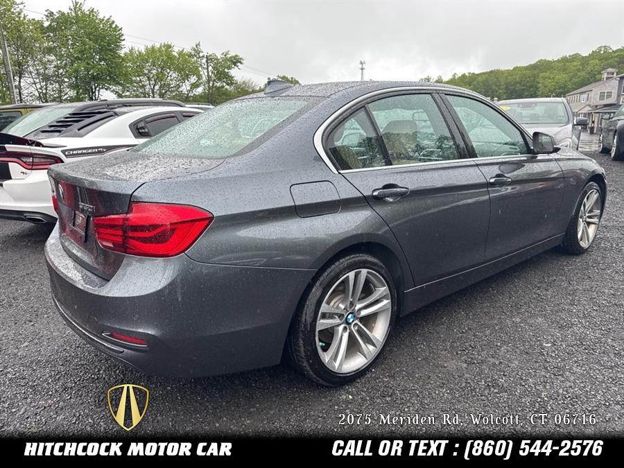 Vehicle image 11 of 41