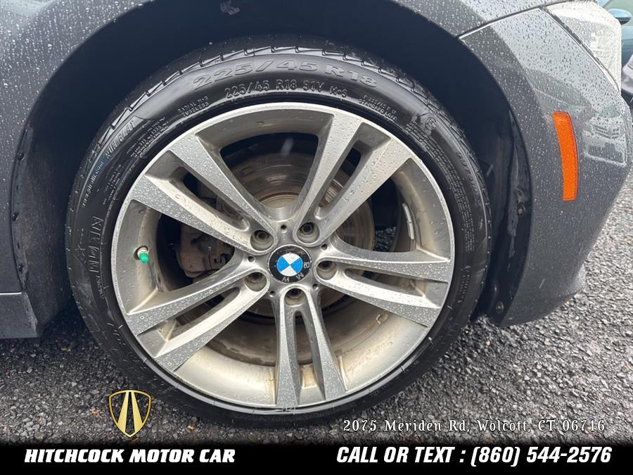 Vehicle image 19 of 41