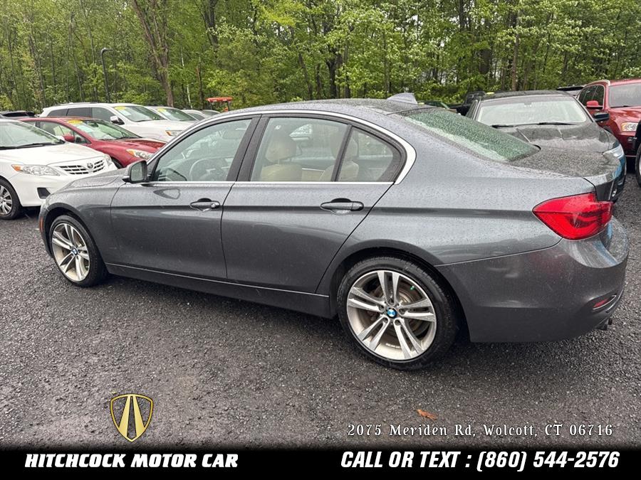 Vehicle image 17 of 41