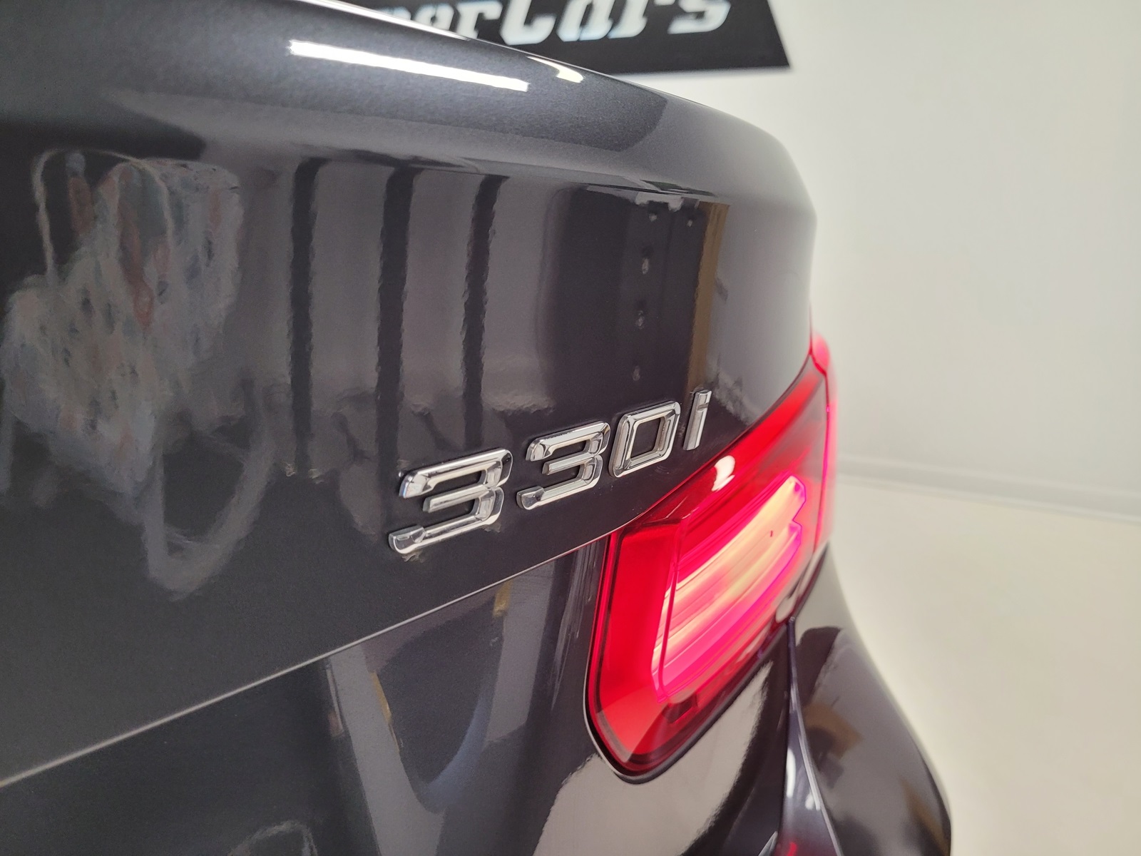 Vehicle image 53 of 55