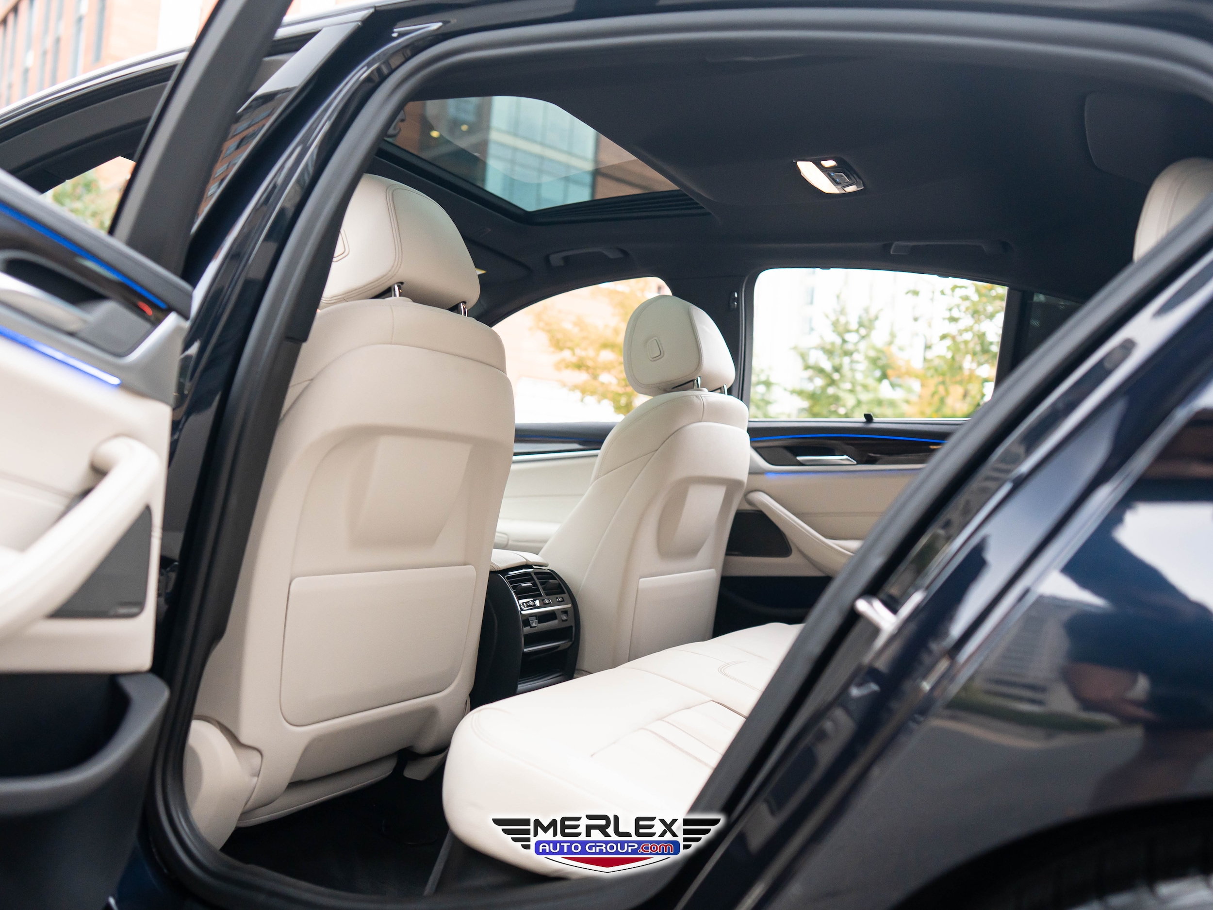 2017 BMW 5 Series 540i Image 43 of 54