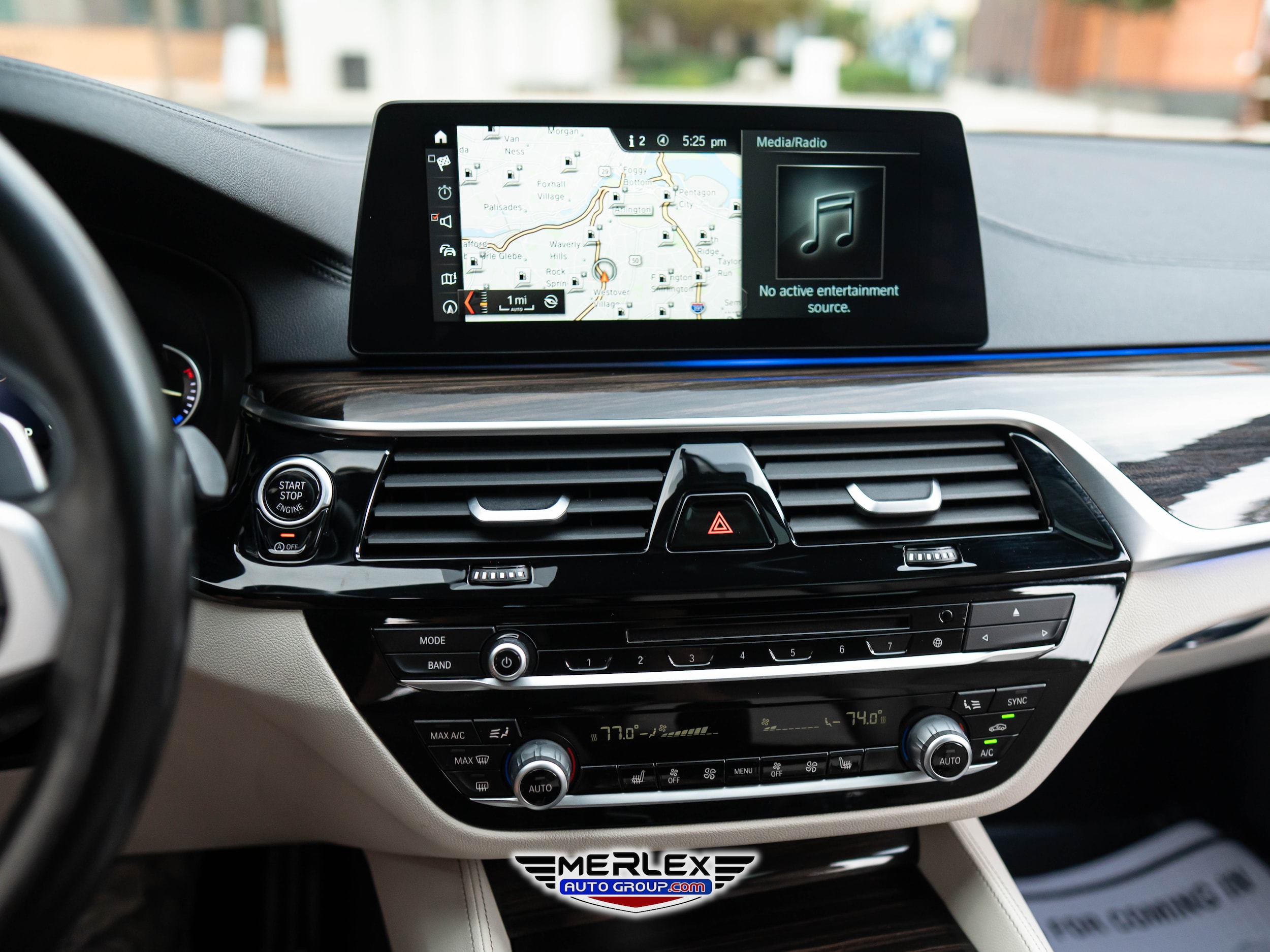 2017 BMW 5 Series 540i Image 26 of 54