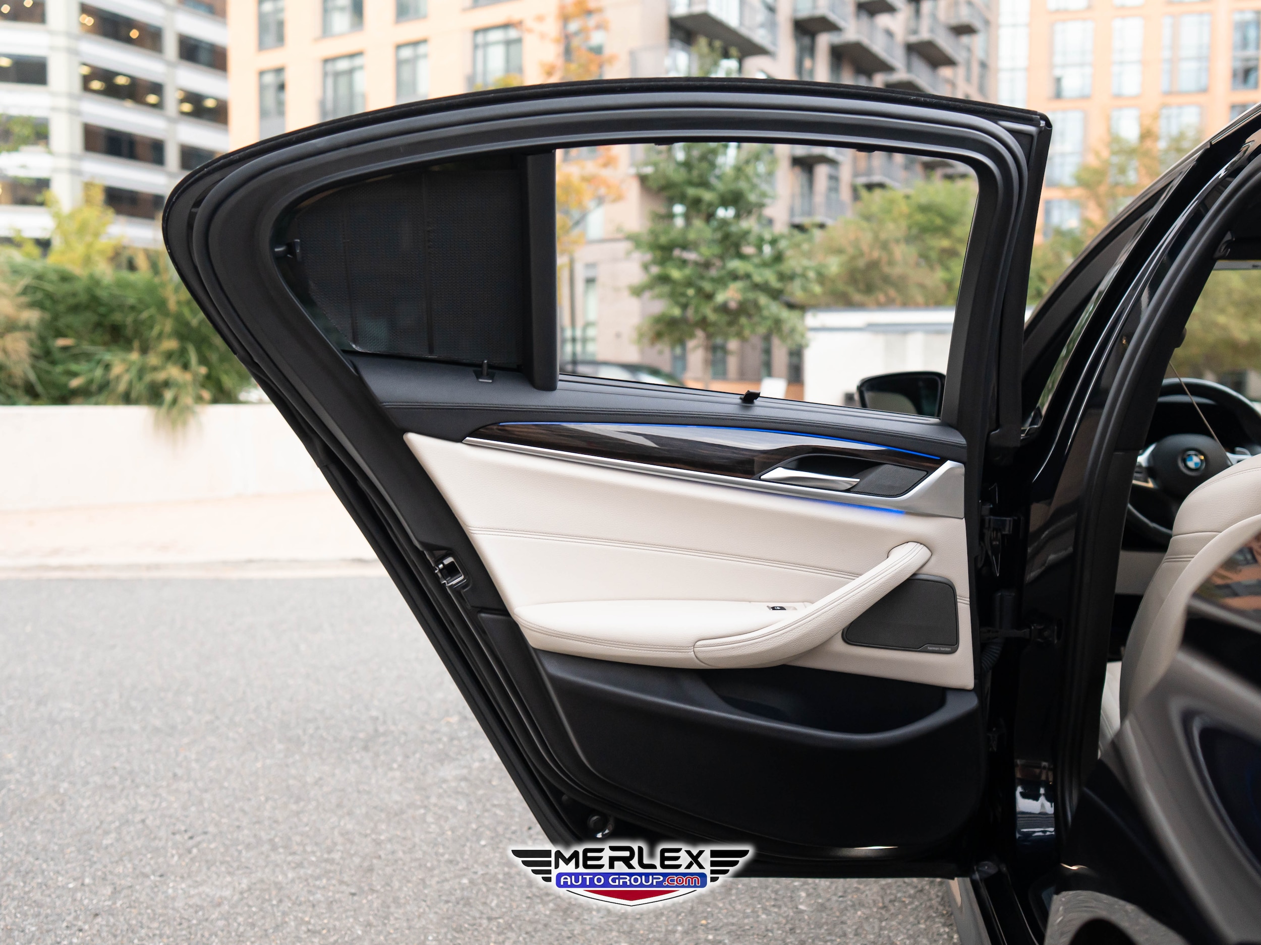 2017 BMW 5 Series 540i Image 23 of 54