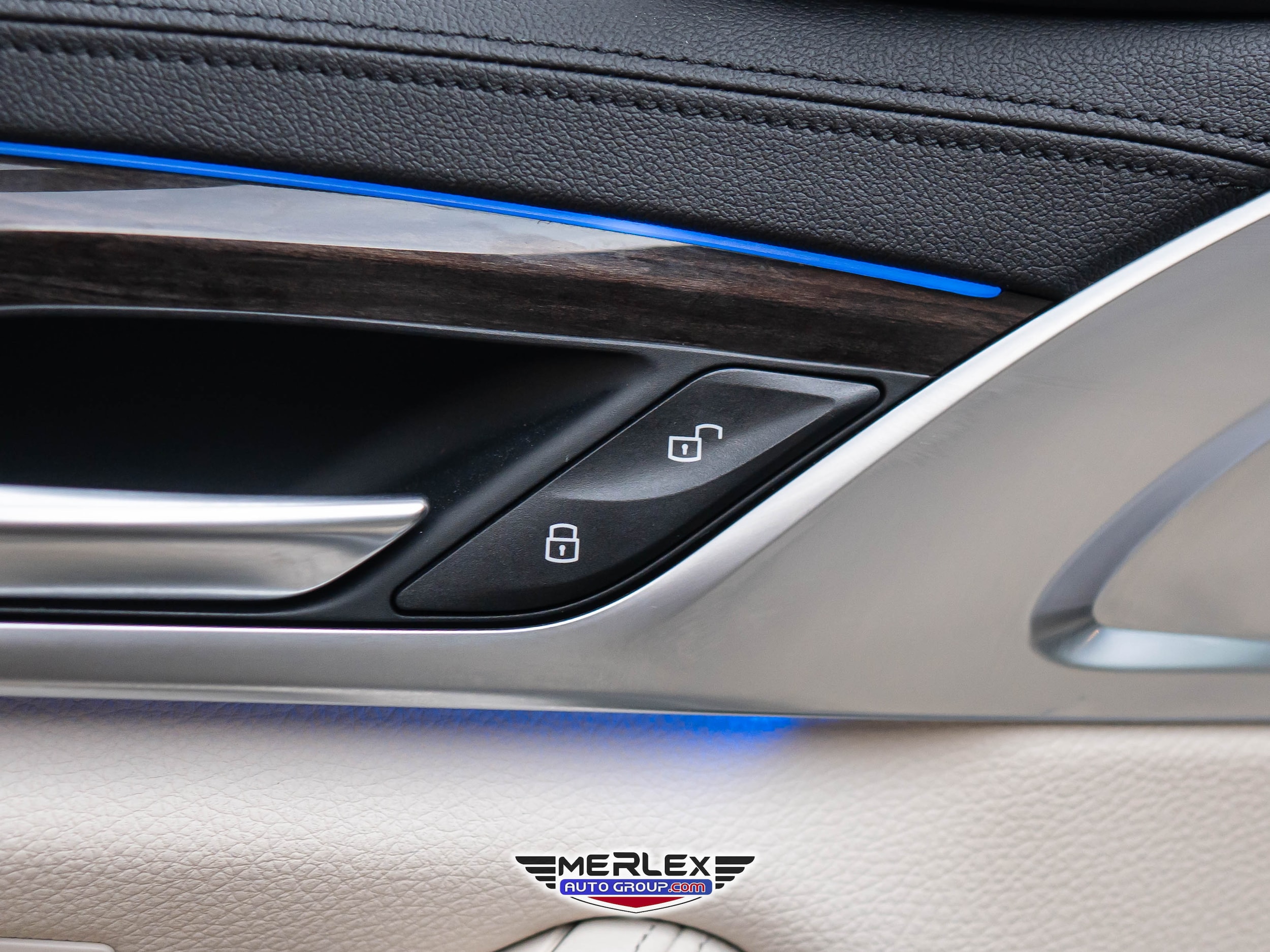 2017 BMW 5 Series 540i Image 39 of 54