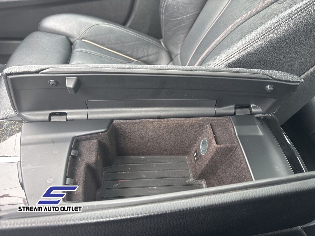 Vehicle image 36 of 38