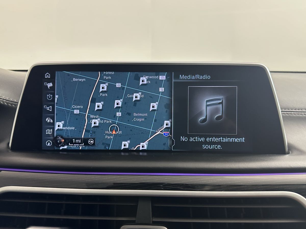 Vehicle image 43 of 56