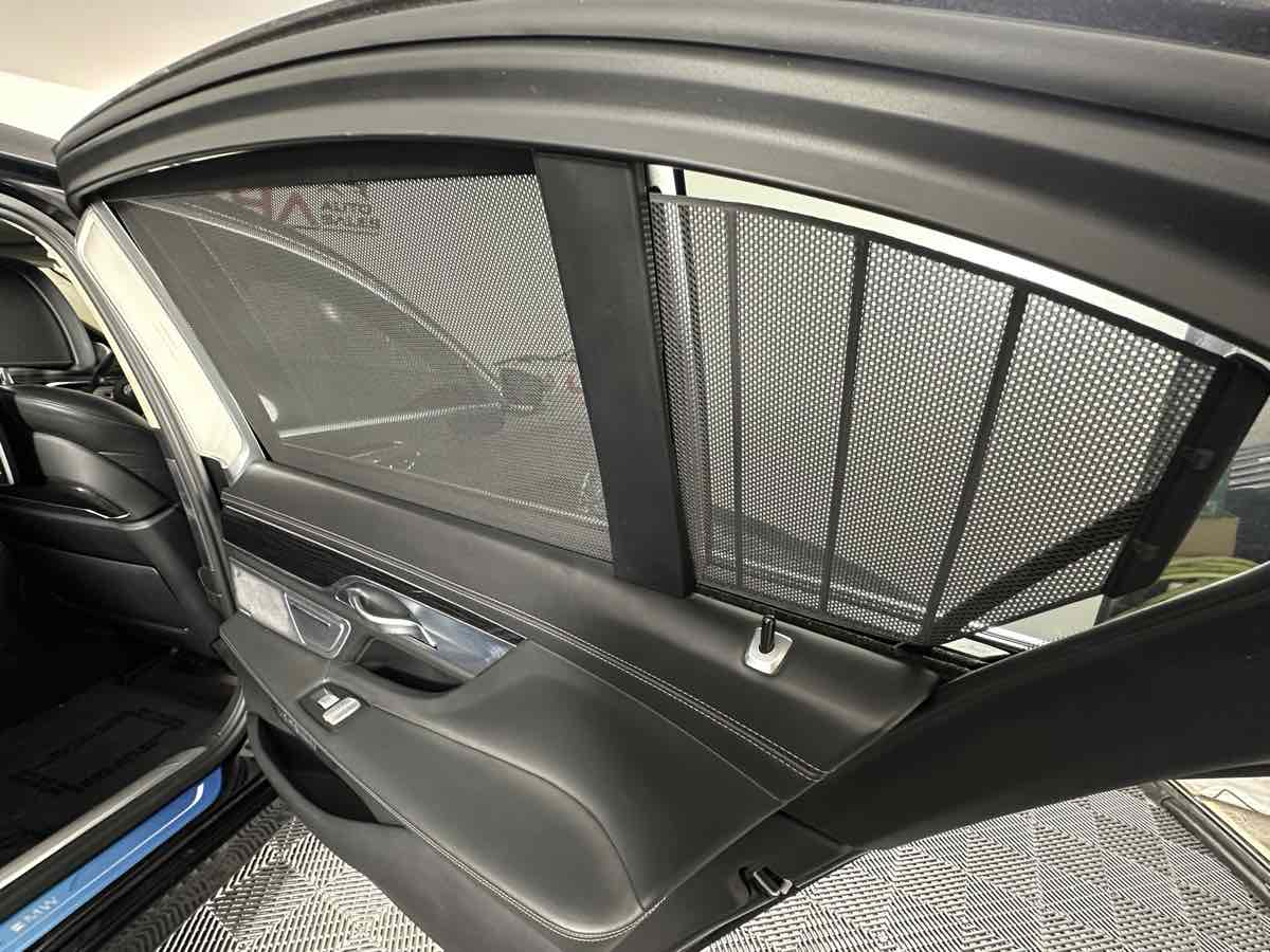 Vehicle image 22 of 56