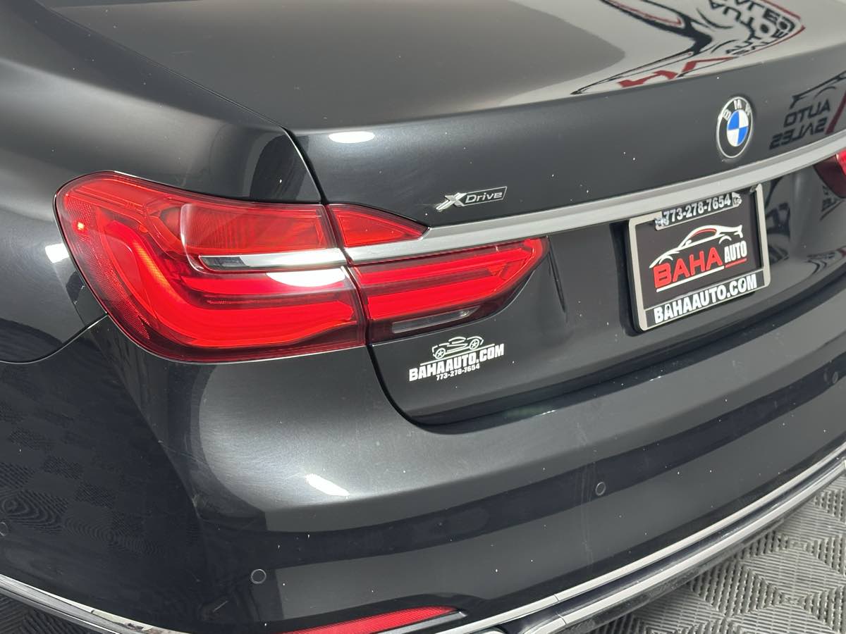 Vehicle image 16 of 56