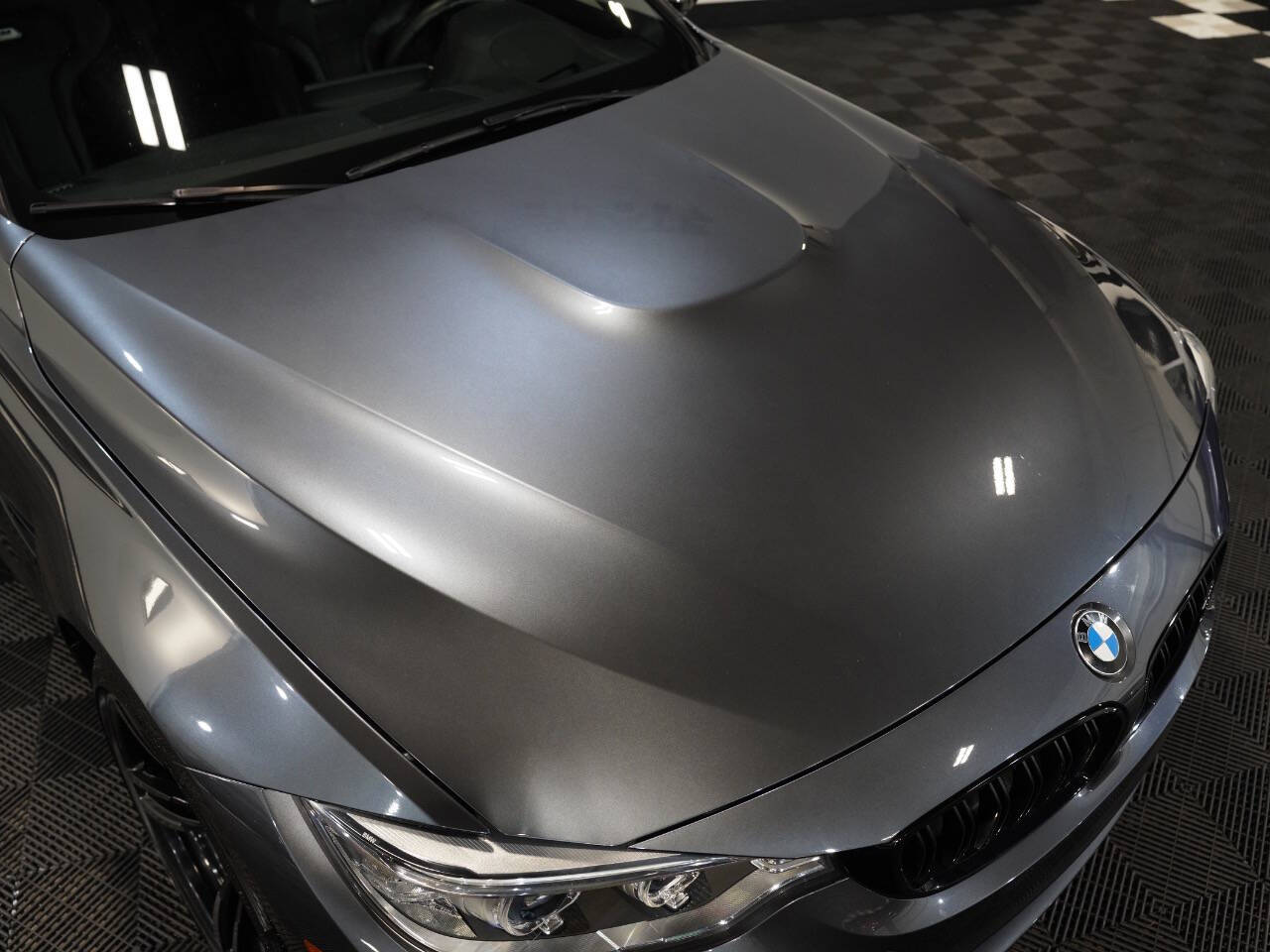 Vehicle image 15 of 54