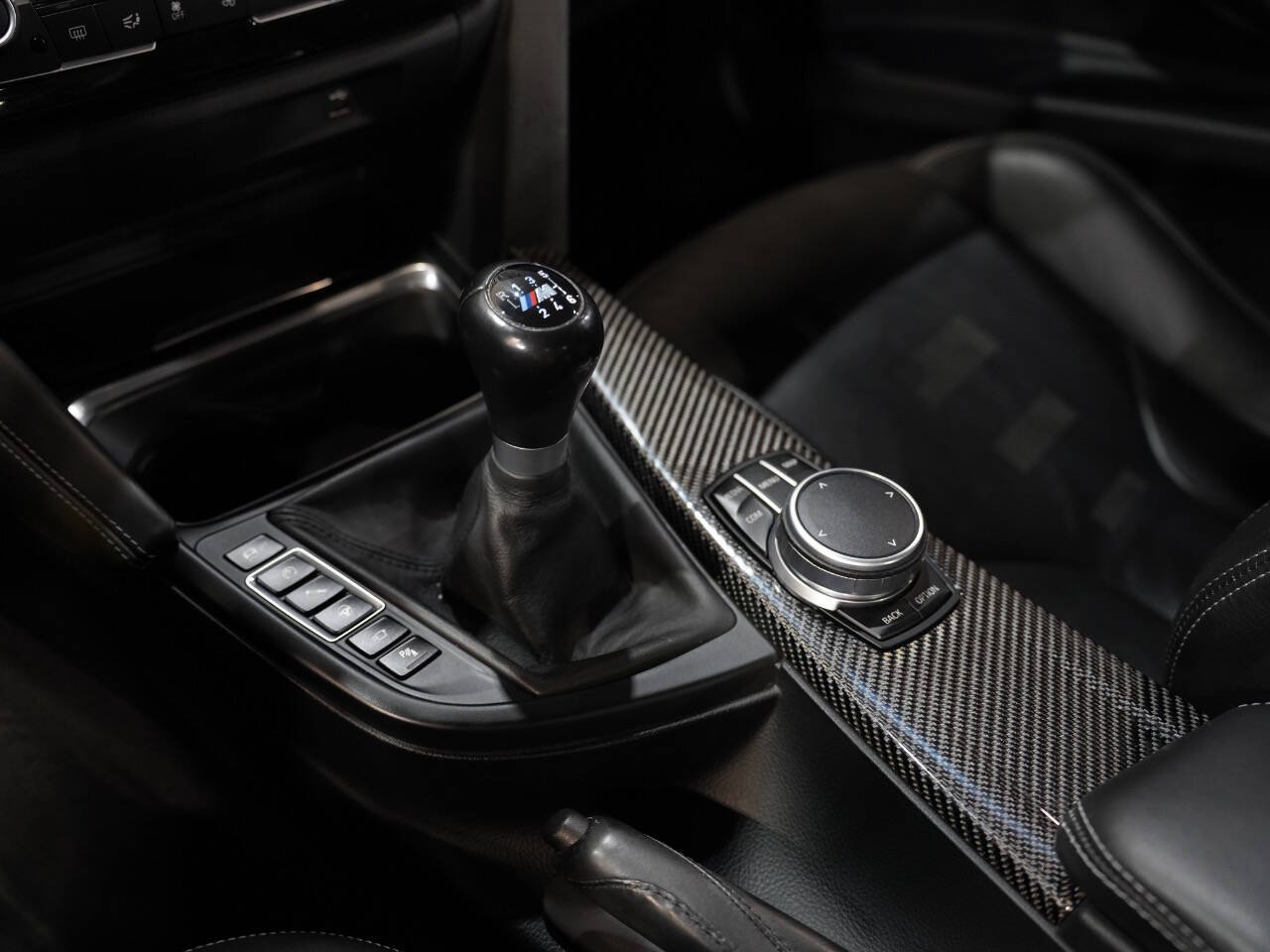 Vehicle image 44 of 54