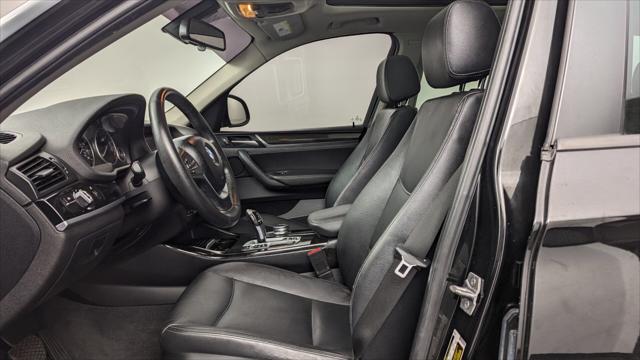 2017 BMW X3 sDrive28i Image 25 of 30