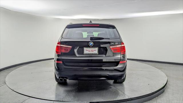 2017 BMW X3 sDrive28i Image 7 of 30