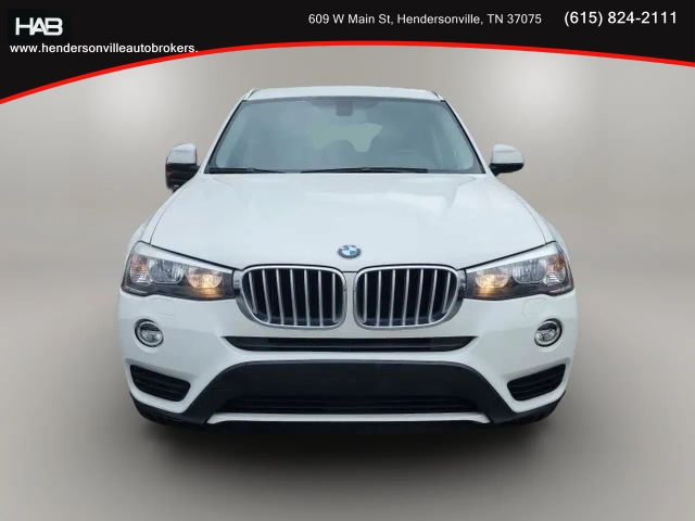 2017 BMW X3 xDrive28i Image 3 of 19