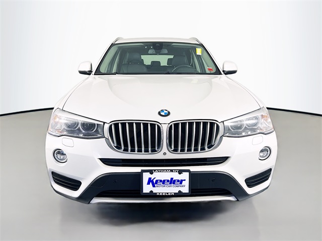 Vehicle image 3 of 38