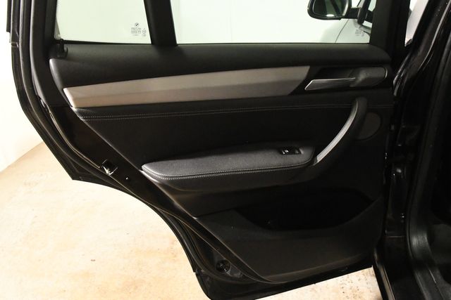 Vehicle image 23 of 24