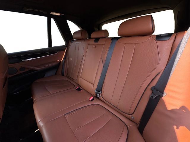 2017 BMW X5 xDrive35i Image 13 of 25