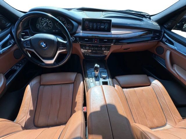 2017 BMW X5 xDrive35i Image 16 of 25