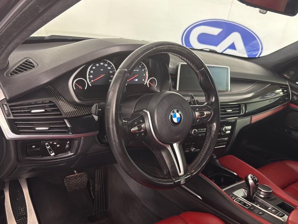Vehicle image 19 of 32