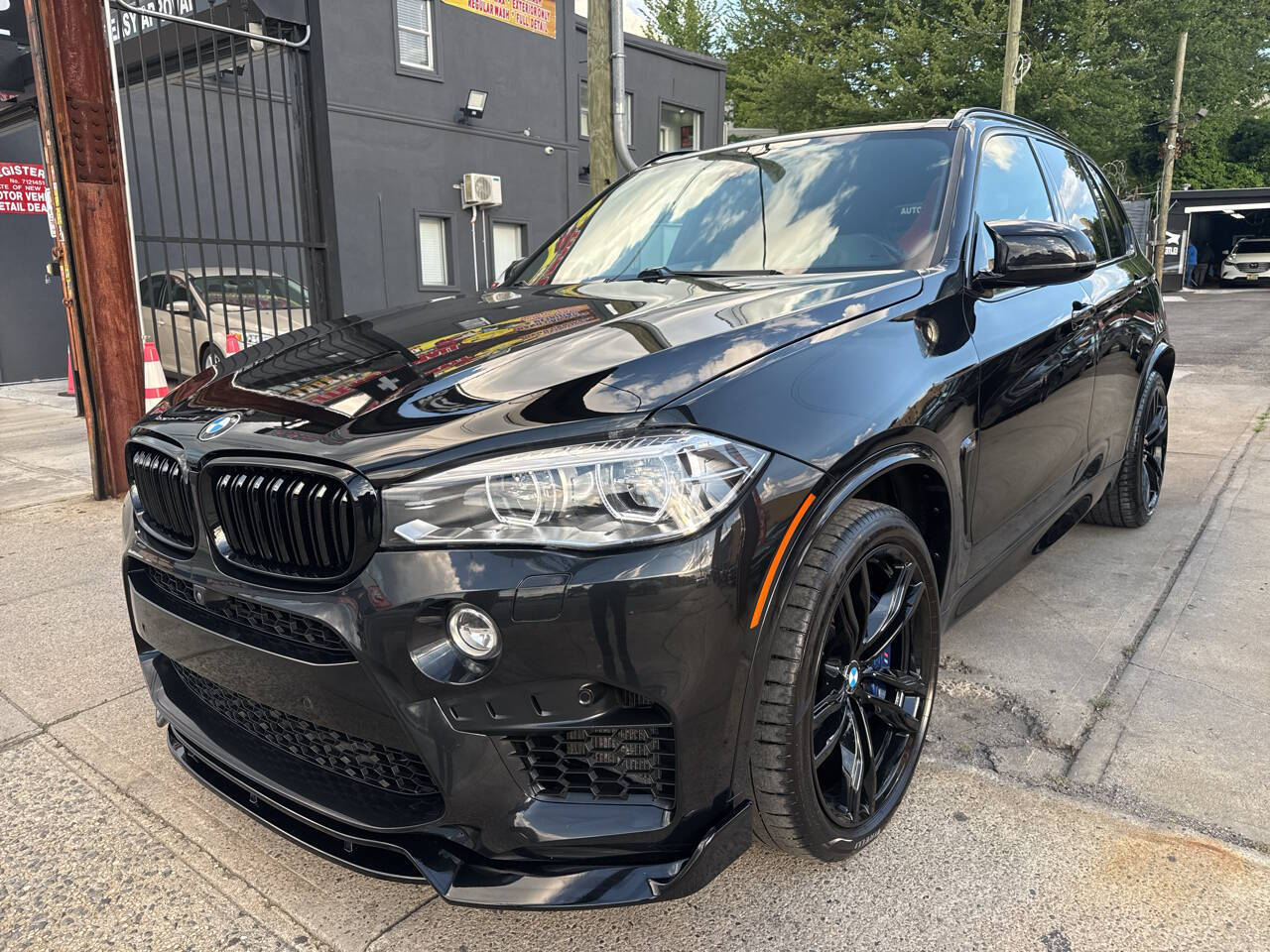 Vehicle image 1 of 40