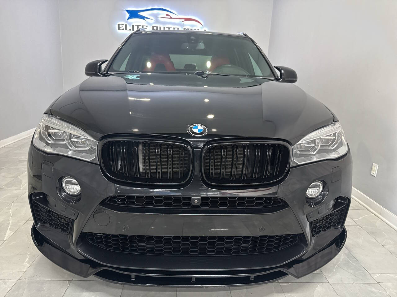 Vehicle image 3 of 40