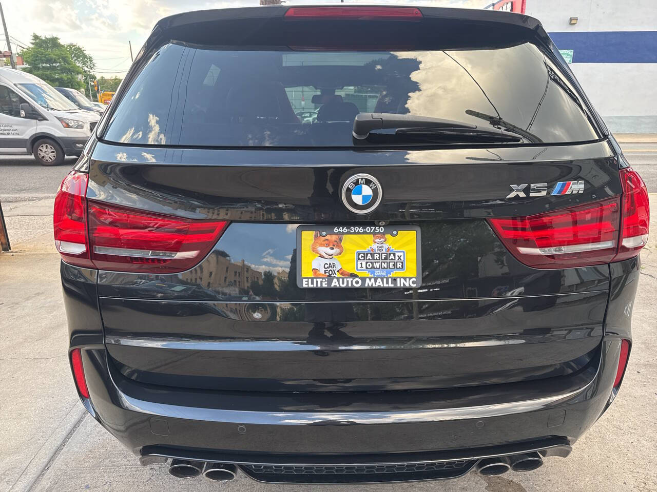 Vehicle image 12 of 40