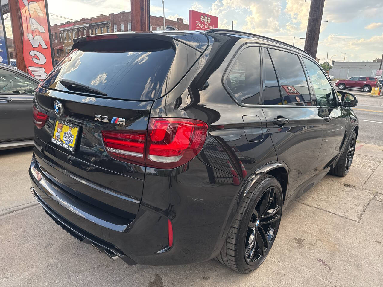 Vehicle image 7 of 40