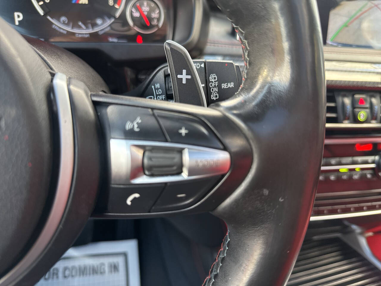 Vehicle image 36 of 40