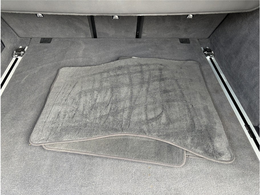 Vehicle image 56 of 58